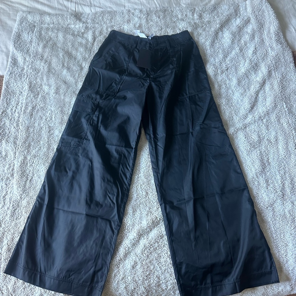 Fabletics Black Cargo Wide-Leg Pants